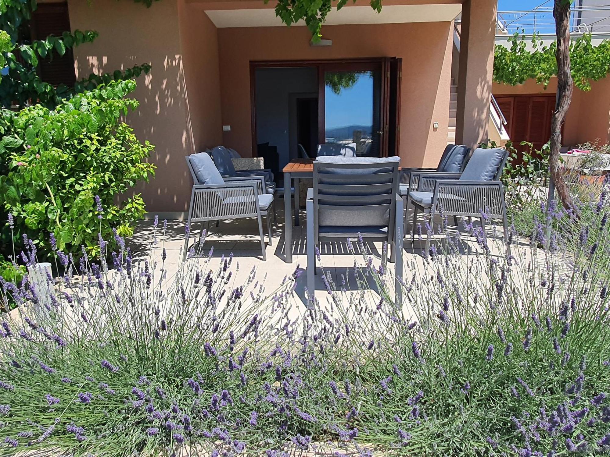 Apartments Villa Oliva Turanj Chambre photo